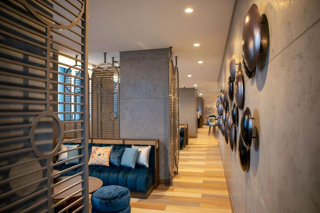 Mercure Gold District 3* دبي