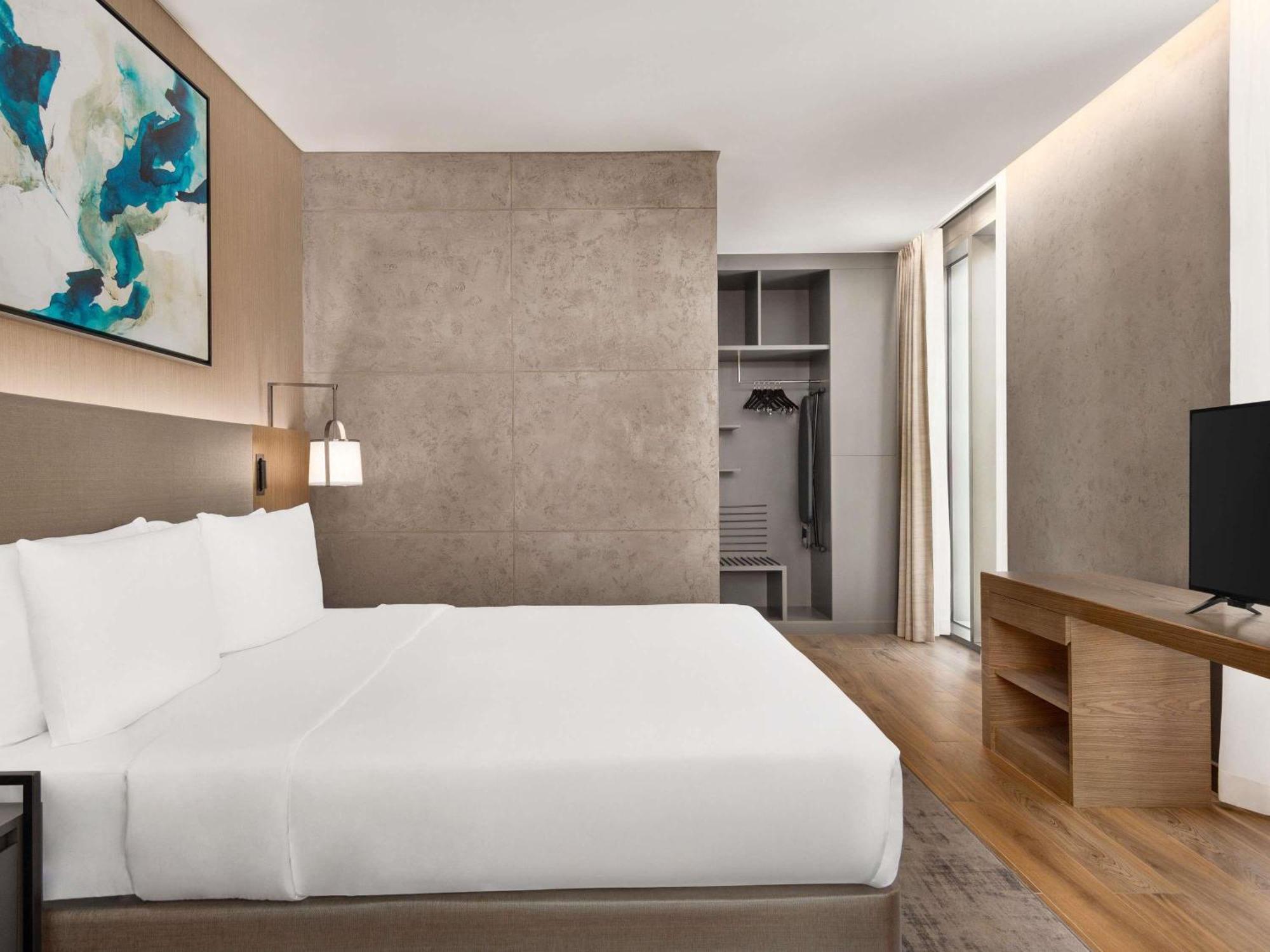 Mercure Gold District 3* Dubai